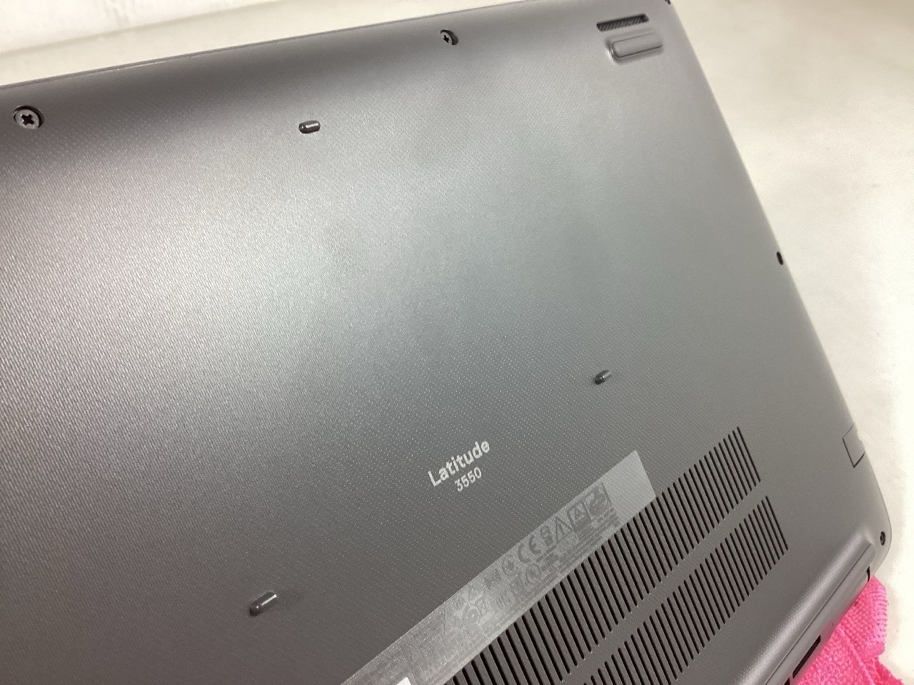 Dell Latitude 3550 15.6″ Touch i7-1355U 1.2GHz 16GB 512GB WiFi 6E (1MH5J)