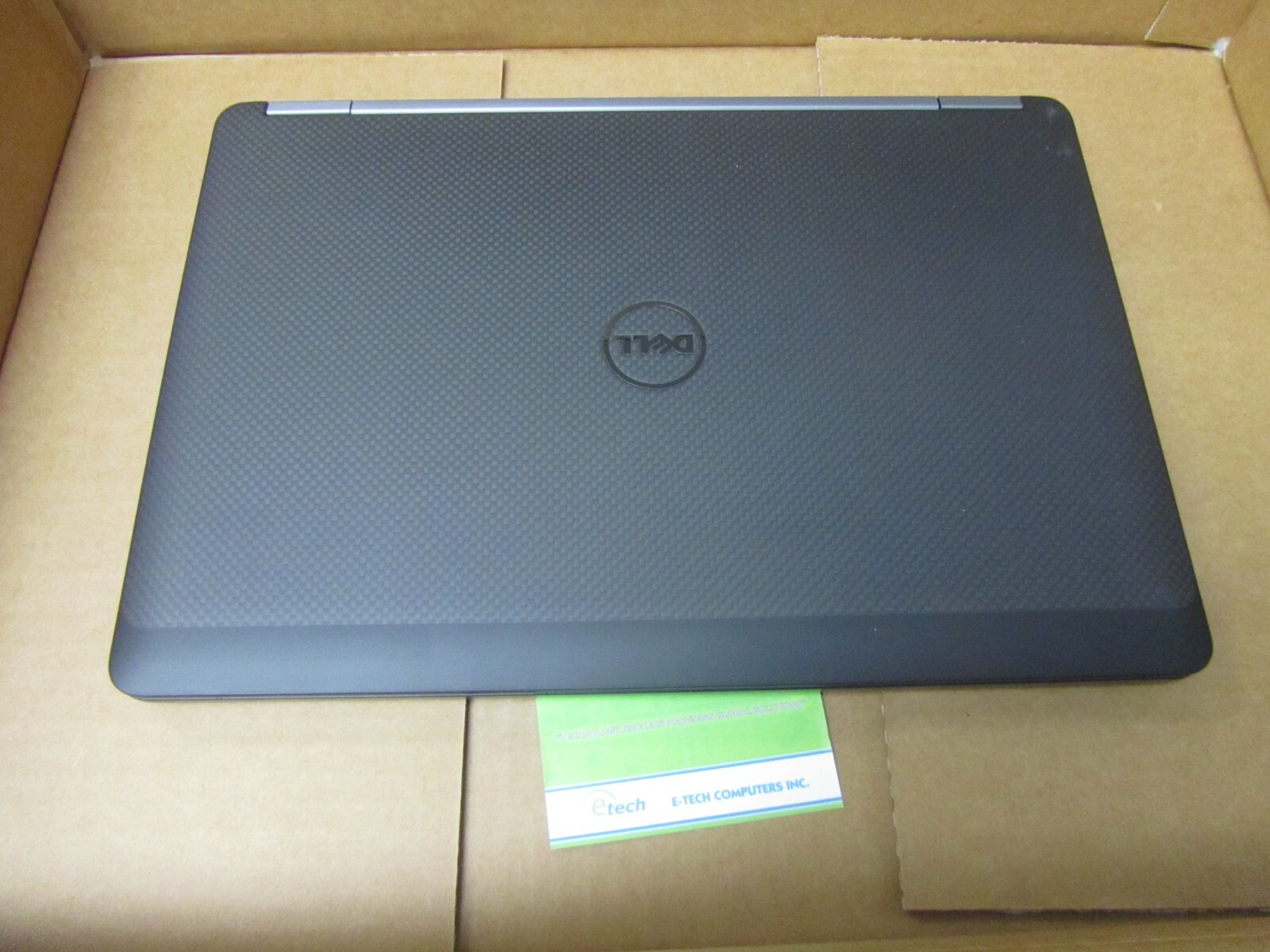 210-AETM Dell Latitude E7470 i7-6600U 8GB 256GB SSD 14″ QHD Touch 2560×1440 Win