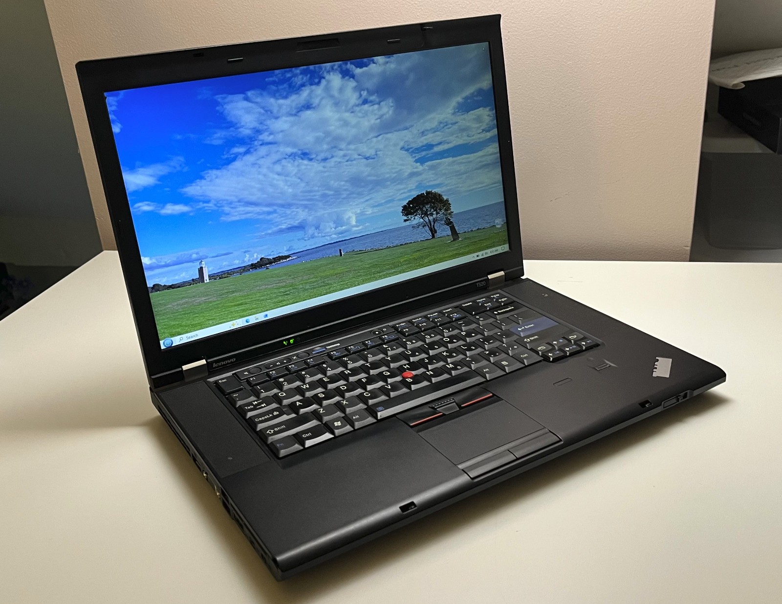 ThinkPad T520 15.6″ Intel Core i5 8GB RAM 240GB SSD Windows 10