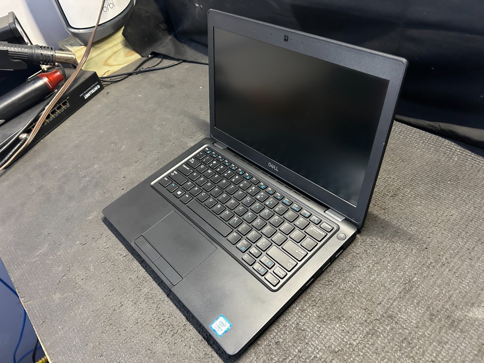 DELL LATITUDE 5290 12.5″ INTEL CORE i5-8250U 1.60GHZ 8GB RAM 256GB M.2 Laptop