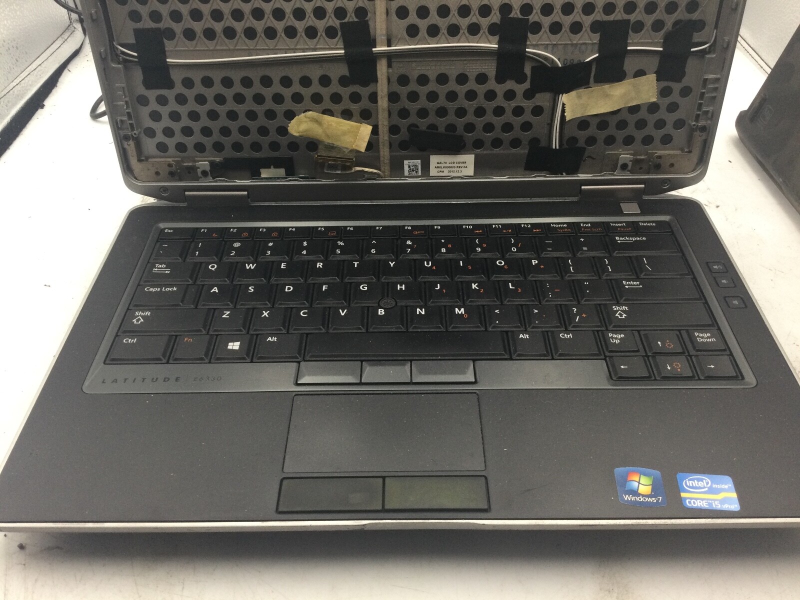 DELL LATITUDE E6330 – FOR PARTS – INTEL CORE I5 – NO LCD – READ DESCRIPTION – BB