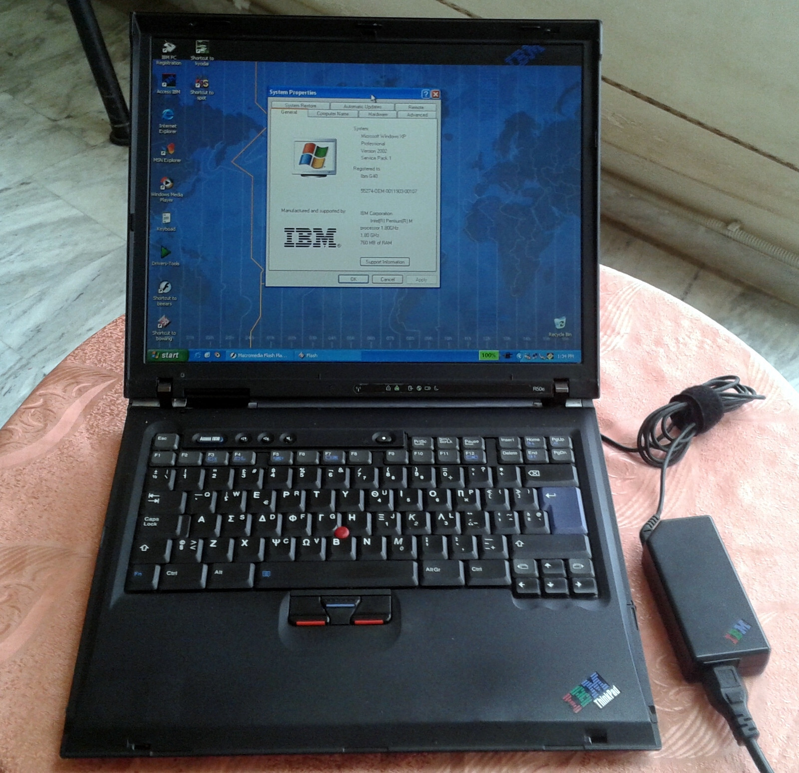IBM ThinkPad R50e Pentium 1.8GHz 768MB 60GB Parallel [no t t60 r61 t42 r] Win-xp