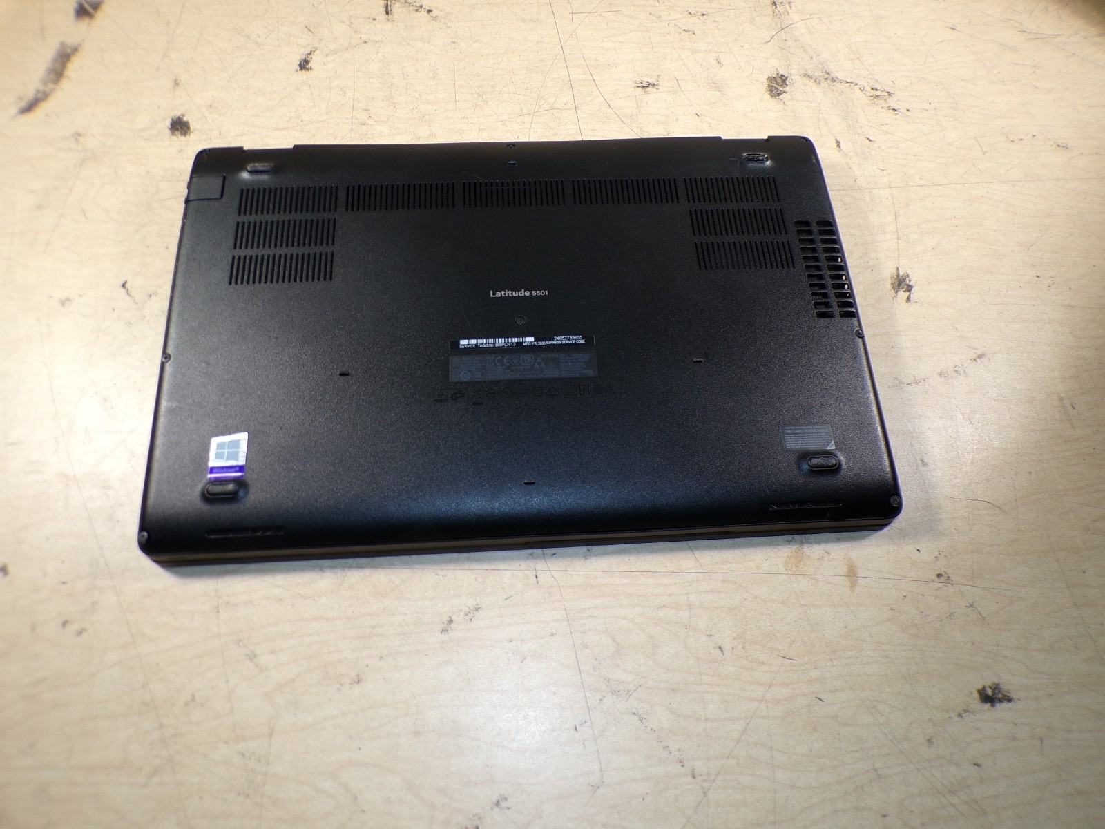 DELL PRECISION 3541 INTEL CORE I5-9400H 2.50GHZ 16GB RAM **NO HD/ NO CADDIE