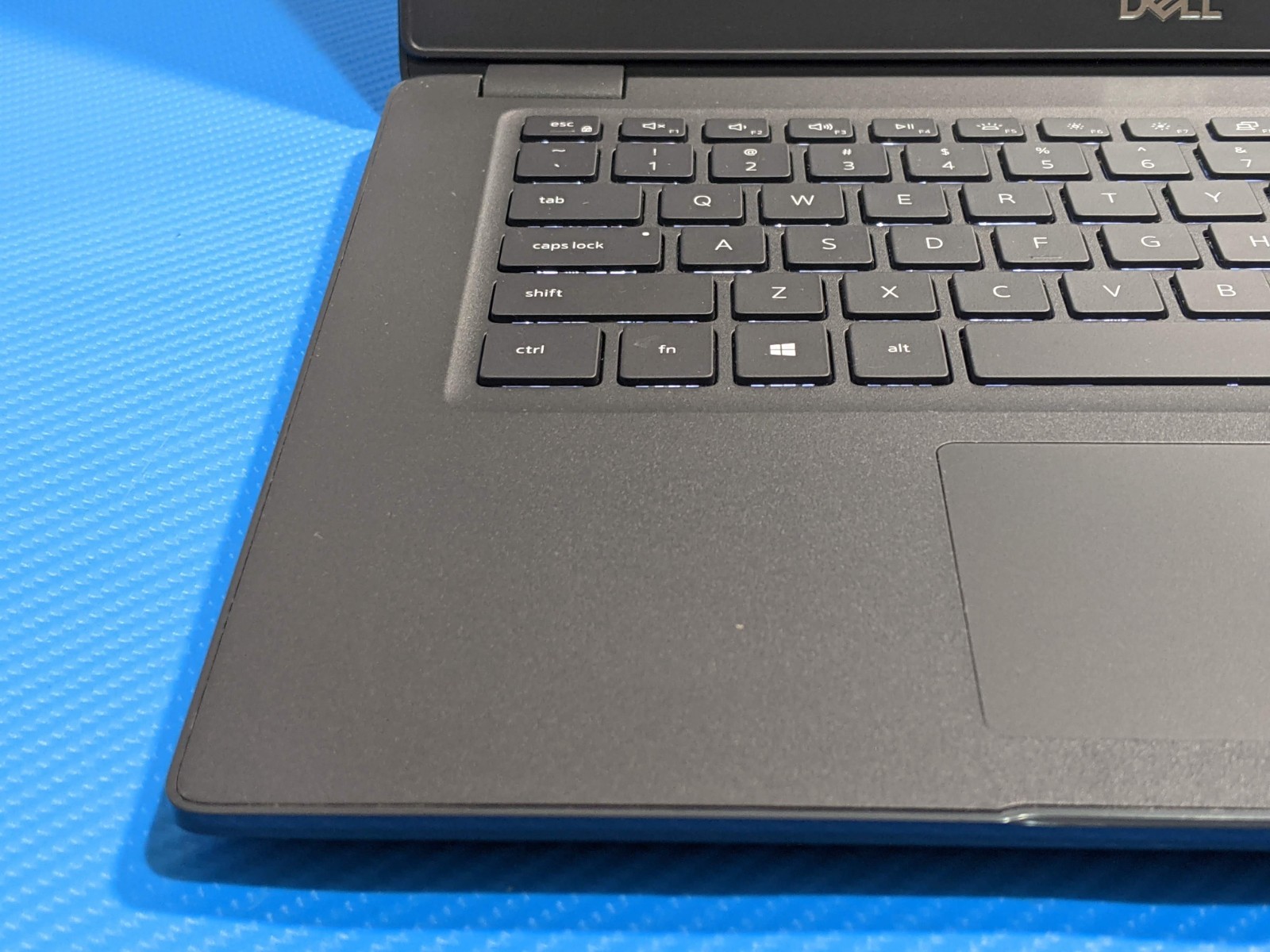 Dell Latitude 3410 14″FHD Intel Core i5-10310U 1.7GHz 8GB 256GB SSD Win11Pro +PA