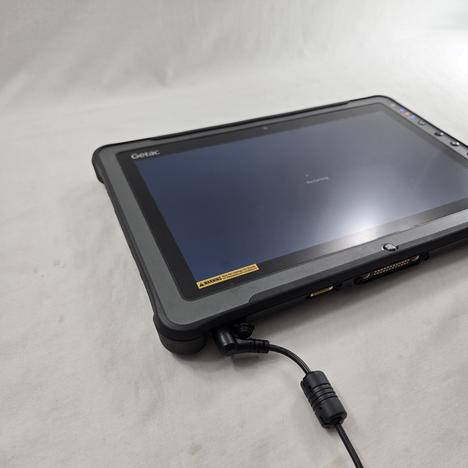 GETAC F110 G3 Rugged Tablet i7-6600U 2.60GHz 256GB SSD 8GB Ram Win10P – Grade A-