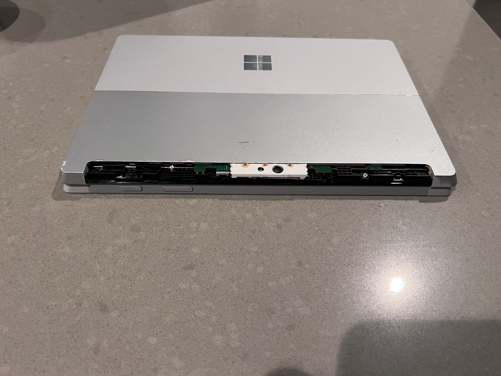 Lot of 2 As-is Microsoft Surface 3 1645 12″ Tablet 1.6GHz 4GB 64GB Windows A8