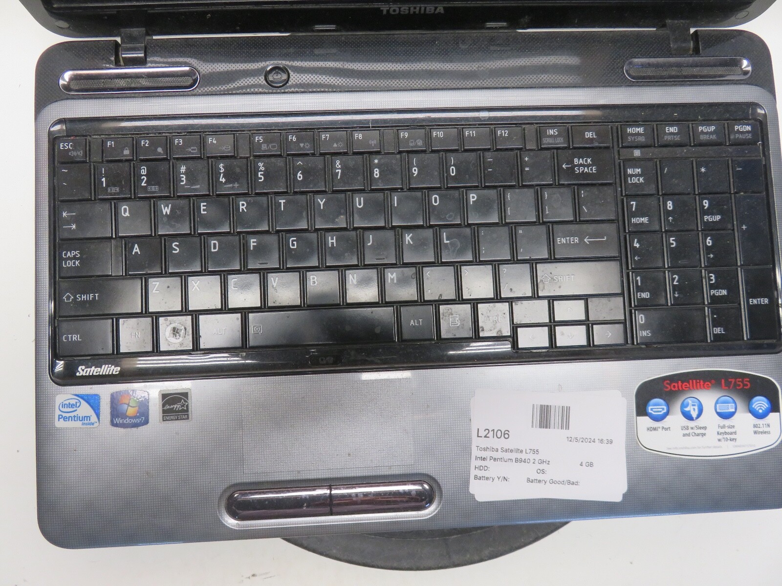 Toshiba Satellite L755-s5248 Intel Pentium B940 2 GHz 4 GB NO HDD No Batt
