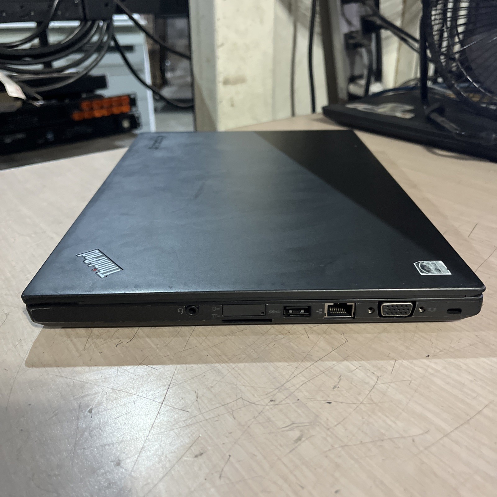 LENOVO THINKPAD T450S INTEL CORE I5-5300U 2.30GHZ 8GB RAM NO HD