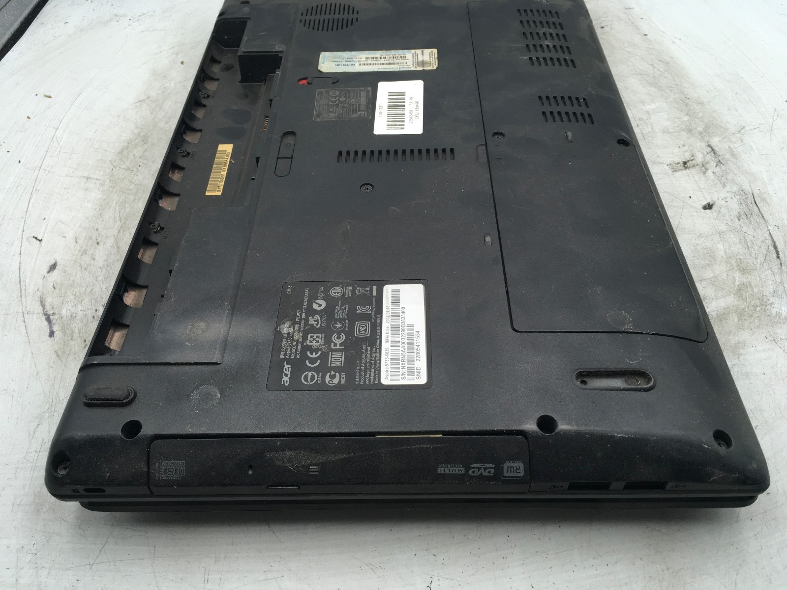 ACER ASPIRE 5733 6838 – BOOTS TO BIOS – INTEL I5 M560 – NO RAM – READ DESCRIP-BB