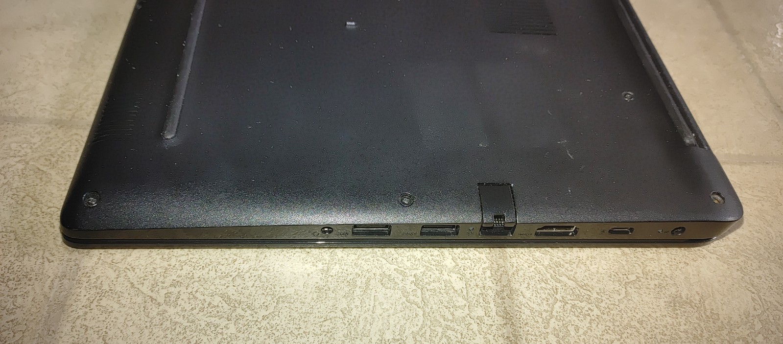 Dell Latitude 3500 Intel Core i5-8265u 8th Gen 1080p laptop Parts Repair