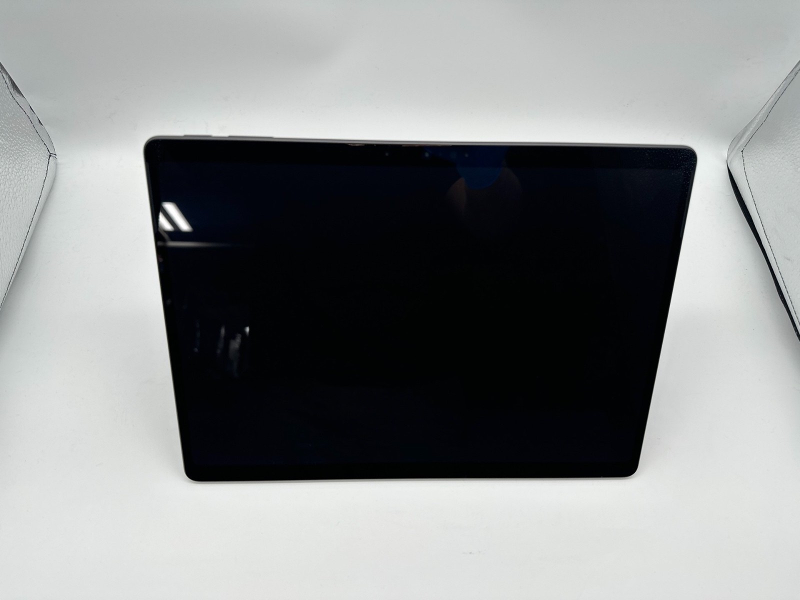 Microsoft Surface Pro 11 Copilot+ PC 13″ Snapdragon X Elite 16GB 512GB Win11 Pro