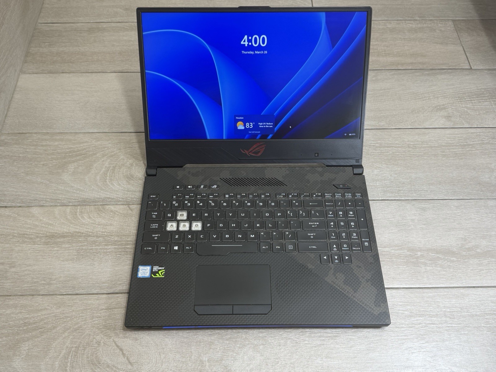 Asus Strix GL504G 15.6″ Core i7-8750H GeForce GTX 1070 8GB RAM 500GB NVMe SSD