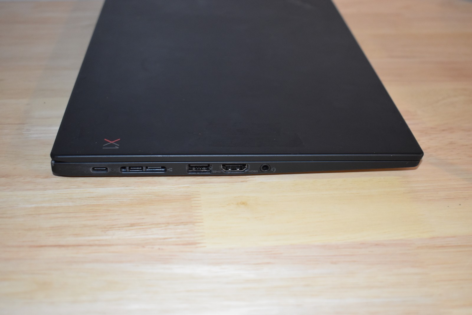 Lenovo ThinkPad X1 Carbon 7th Gen i7-8565U 16GB RAM WQHD 2560×1440 Windows 11