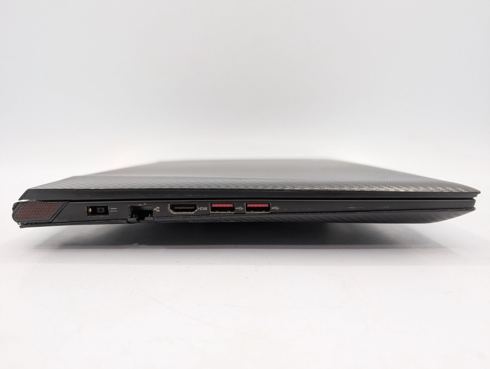 Lenovo Y40-70 Laptop 14″ Display Intel Core i7-4510U 2.00 GHz 4GB RAM Black