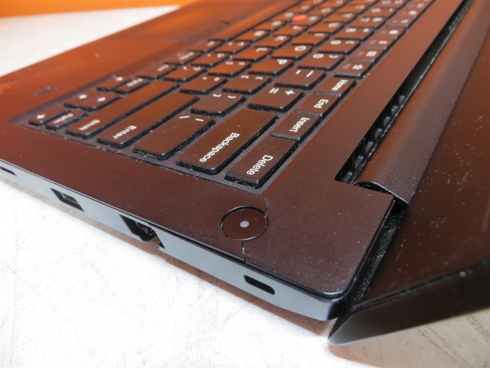Scratched LCD Lenovo ThinkPad E480 Laptop Intel i5-8250U 1.6GHz 8GB 256GB SSD