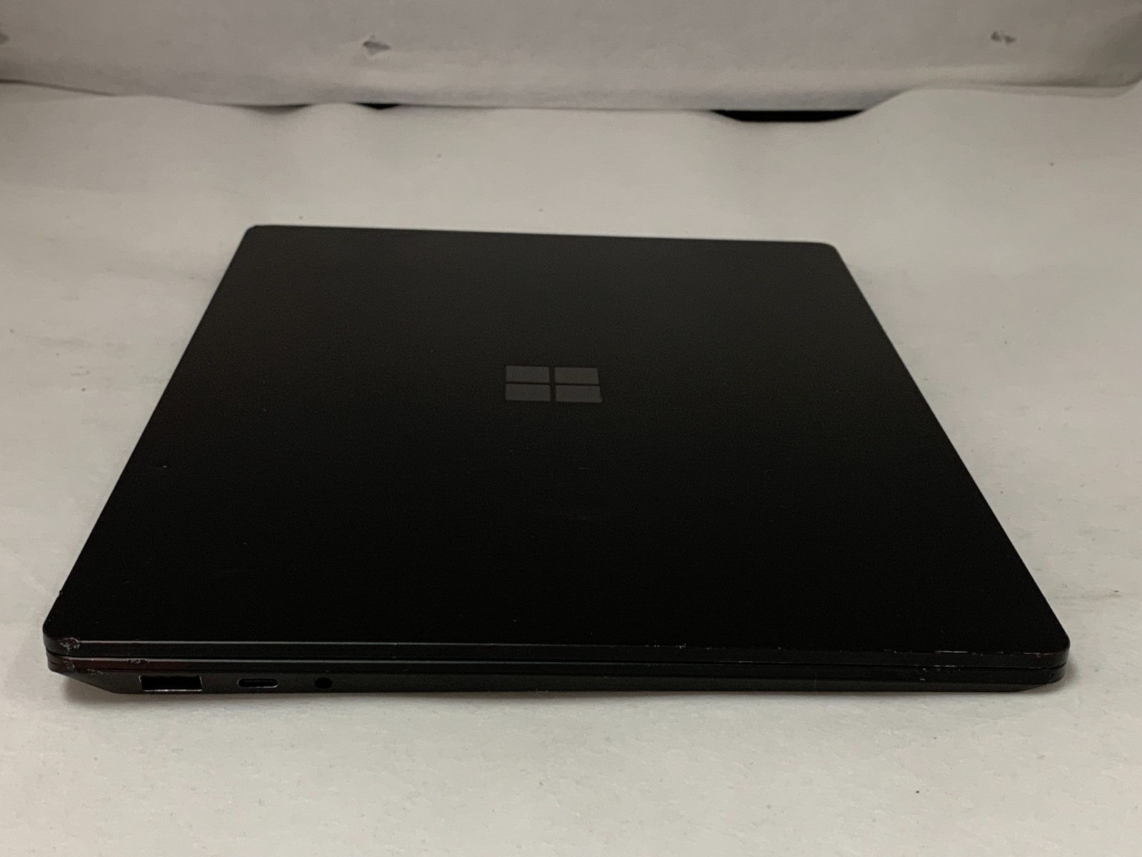 Microsoft Surface Laptop 4 i5-1145G7 2.6GHz 16GB 128GB NVMe W11P Mod. 1951