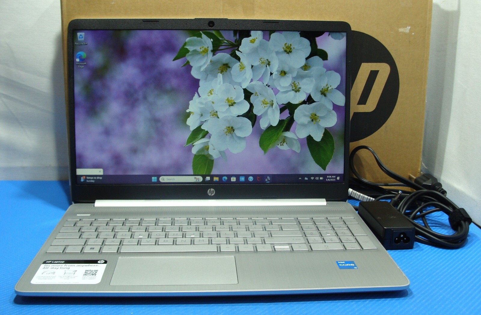 HP 15-dy5113dx 15.6″HD TOUCH Core™ i3-1215U 1.2GHz 8GB 128GB Win 11Home +Charger