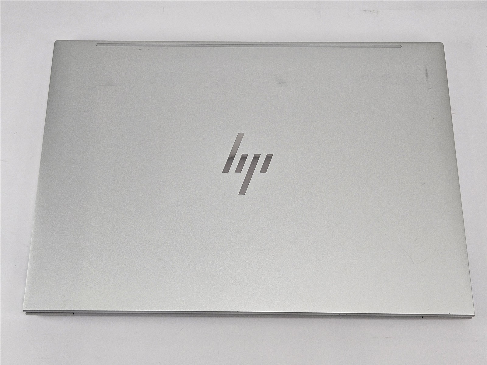 HP 16″ EliteBook 860 G9 i5-1250P 16GB RAM 512GB NVMe Intel Iris Xe