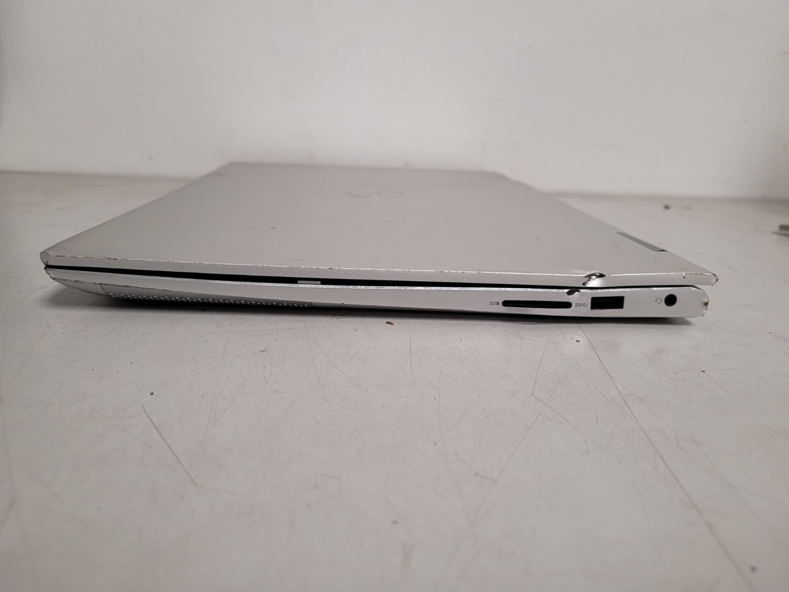 Dell inspiron 7506 2in1 broken i5-1135G7 2.4ghz 12 gb ram no ssd *parts BF91G63
