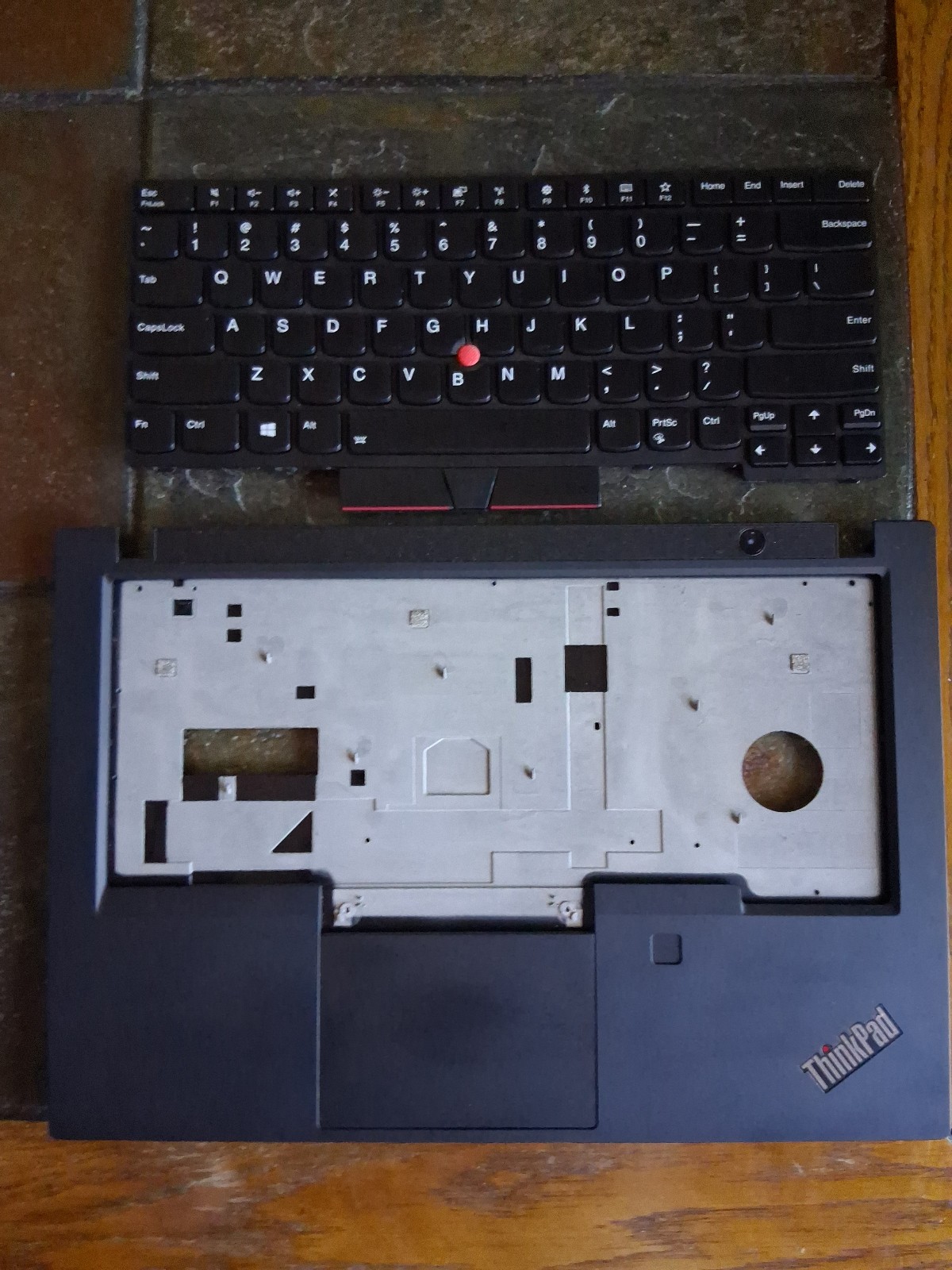 Lenovo ThinkPad T495 Palmrest, Keyboard + More