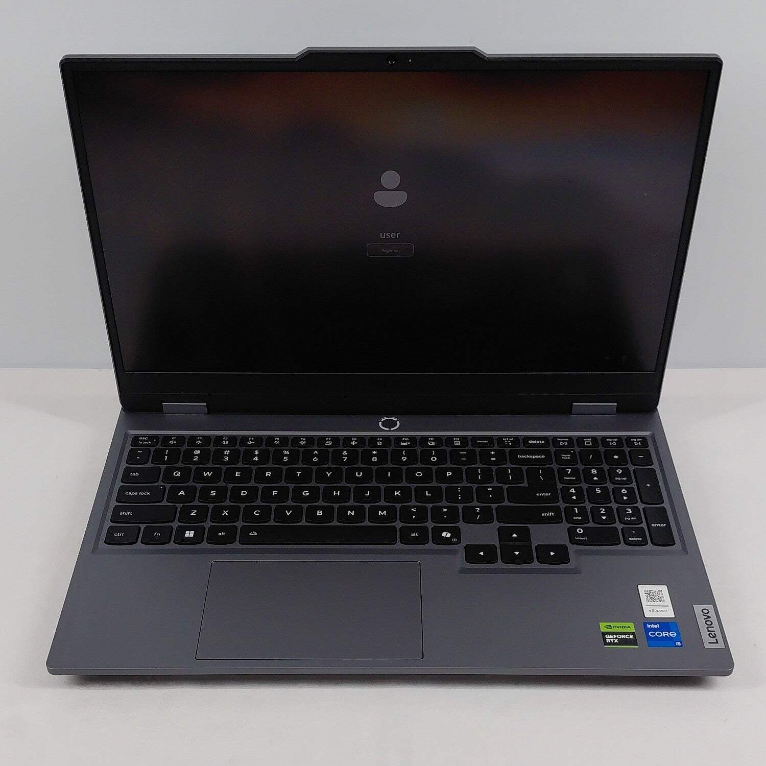 Lenovo LOQ 15 83JE 15.6″ i5-13450HX 2.4GHz 16GB RAM 512GB SSD GeForce RTX 5050