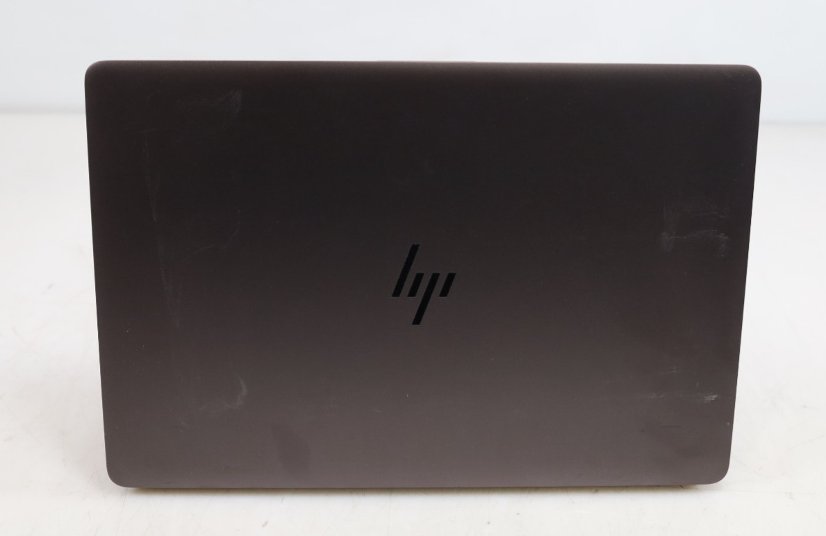 HP ZBook Studio G4 15.6″ Intel i7-7700HQ 8GB DDR4 256GB SSD No COA OS