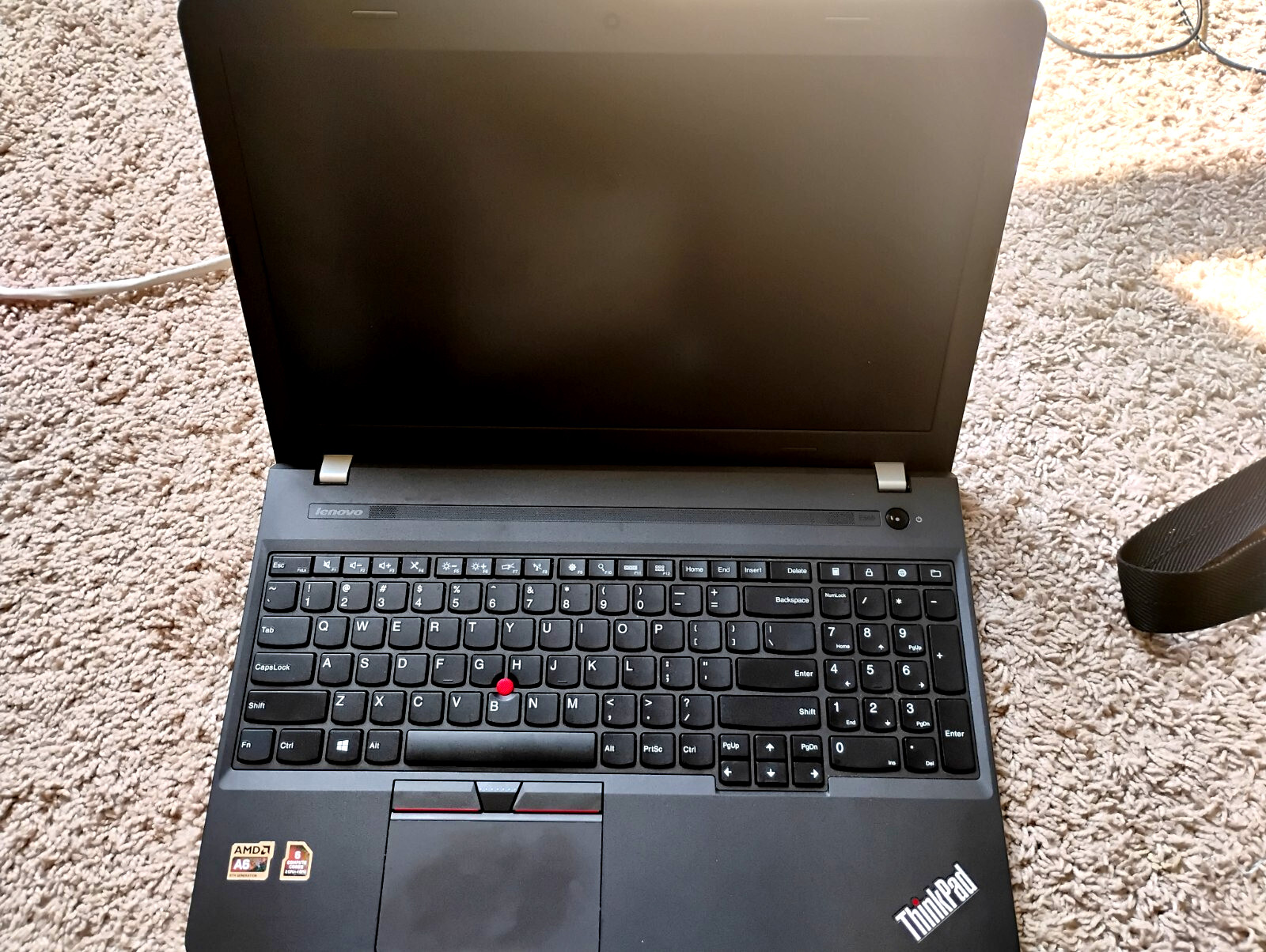 Lenovo ThinkPad E565 AMD A6-8500P 1.6GHz 8GB 500GB HDD 15.6″ w/Charger 20EYCTO1W