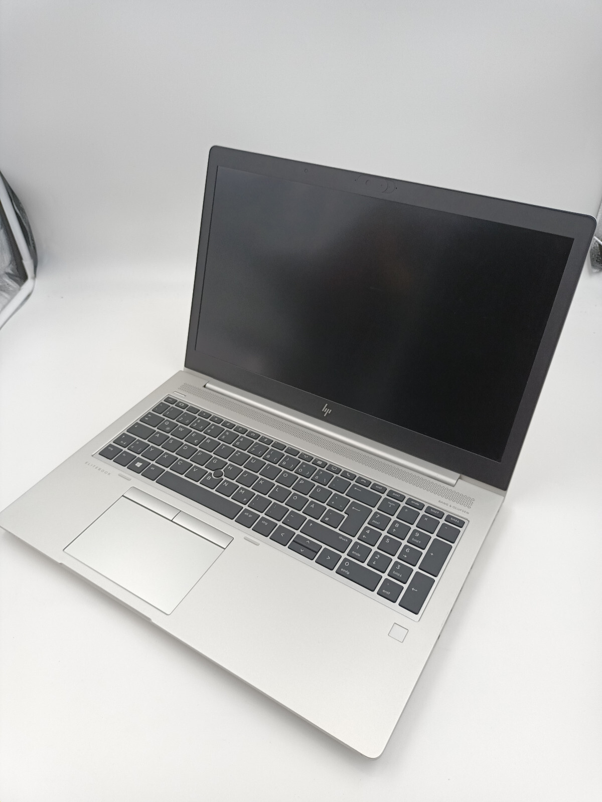 HP Elitebook 755 G5 8GB RAM, AMD RYZEN 5 PRO 2500U, 256GB SSD M2