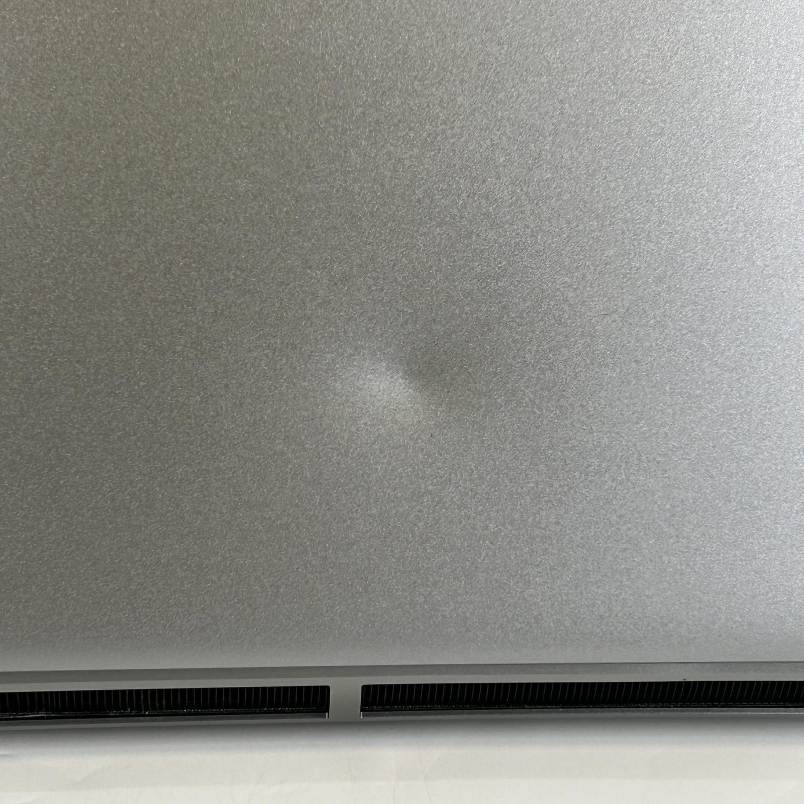 Dell Precision 7770 17.3 FHD 2.3GHz i9-12950HX 64GB 1TB RTX A5500 – WHITE SPOTS