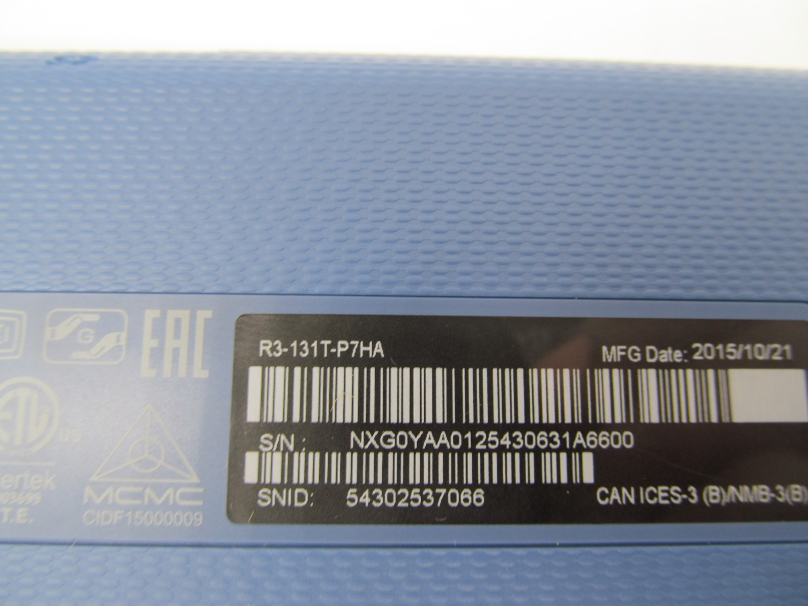 Acer Aspire R 11 R3-131T-P7HA 11.6″ Signature Edition Laptop, Windows 10