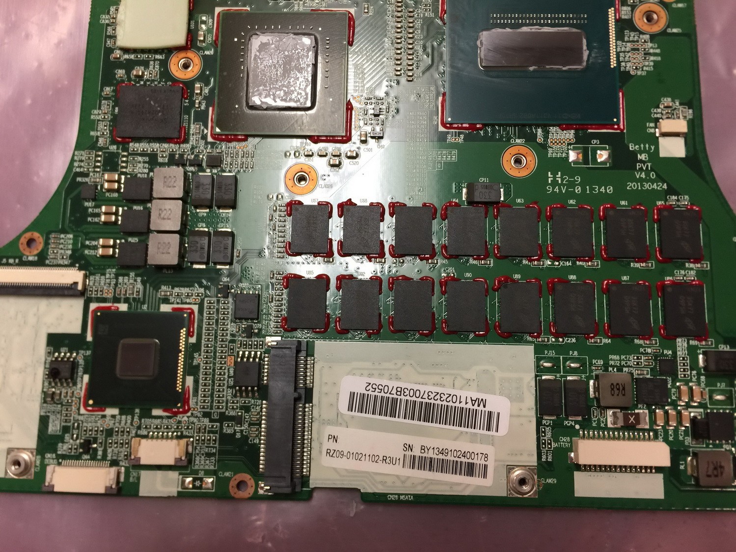 Razer Blade RZ09-0116 14 i7 2.2Ghz 8GB Motherboard GTX 765M RZ09-01021102-R3U1