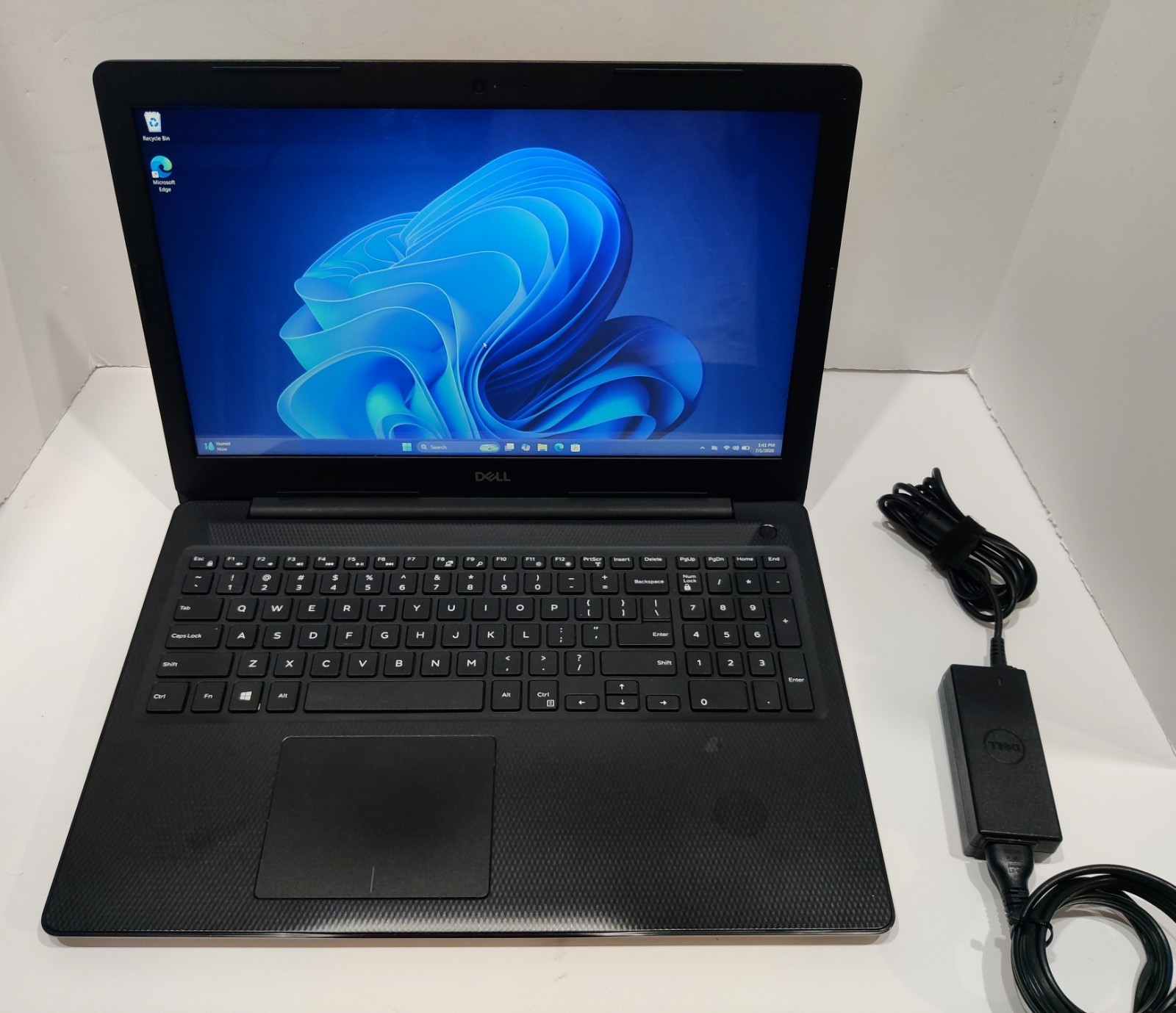 Dell Inspiron 15 | Touch Screen | i7 | 16GB RAM | 240GB NVMe + 1TB HDD | Win 11