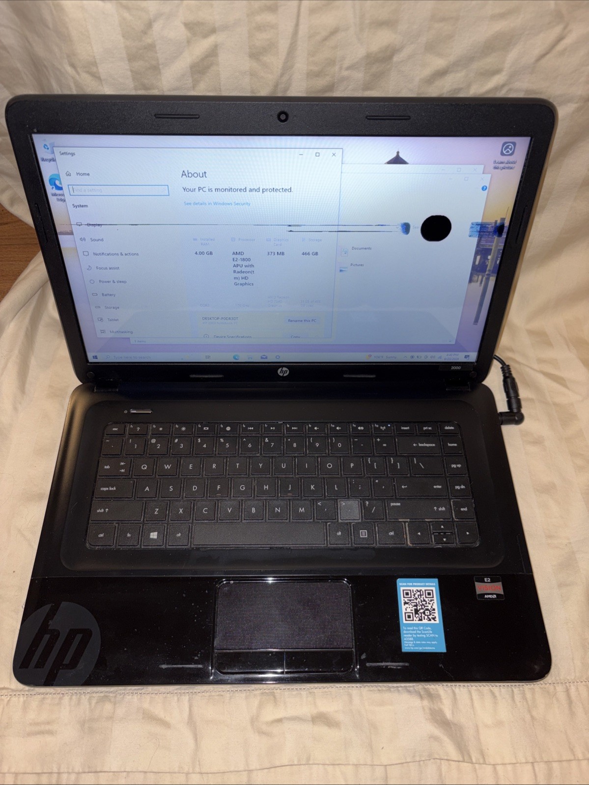 HP Envy 2000-2c29wm 15.6″ Notebook – AMD E2-1800 1.70 GHz, 4 GB, 500 GB, Win 10