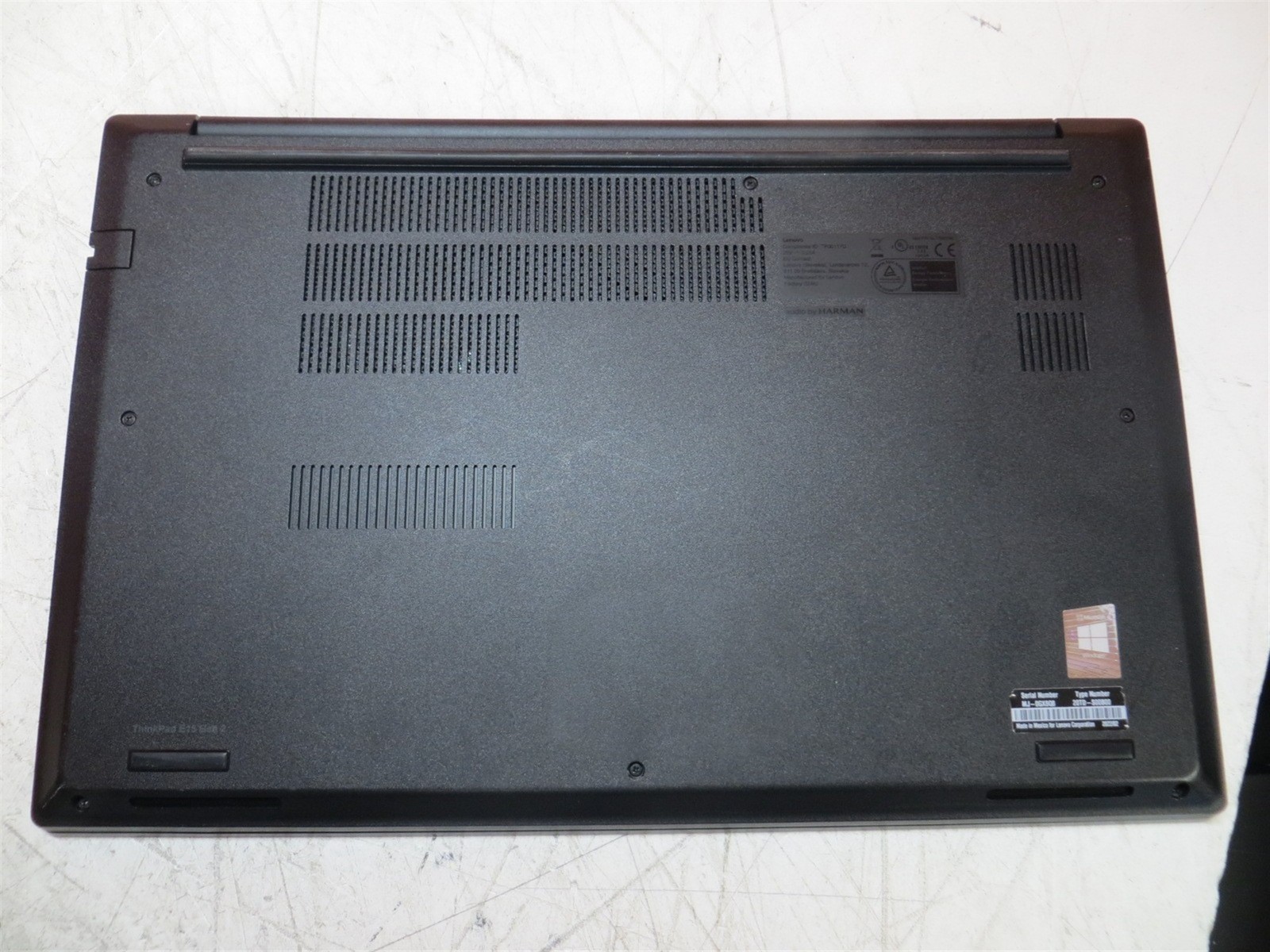 Light Spots Lenovo ThinkPad E15 Gen 2 Intel i5-1135G7 2.4GHz 16GB 512GB SSD w/OS