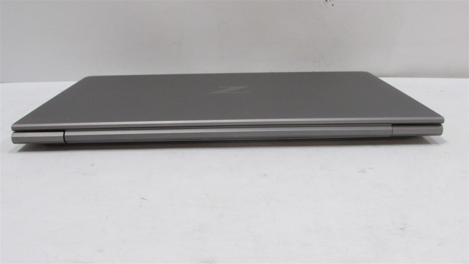 HP ZBook Firefly 14 G8 i7-1185G7 3.0GHz 32GB 256GB NVME 14″ W11P MISS KEY/SPKRS