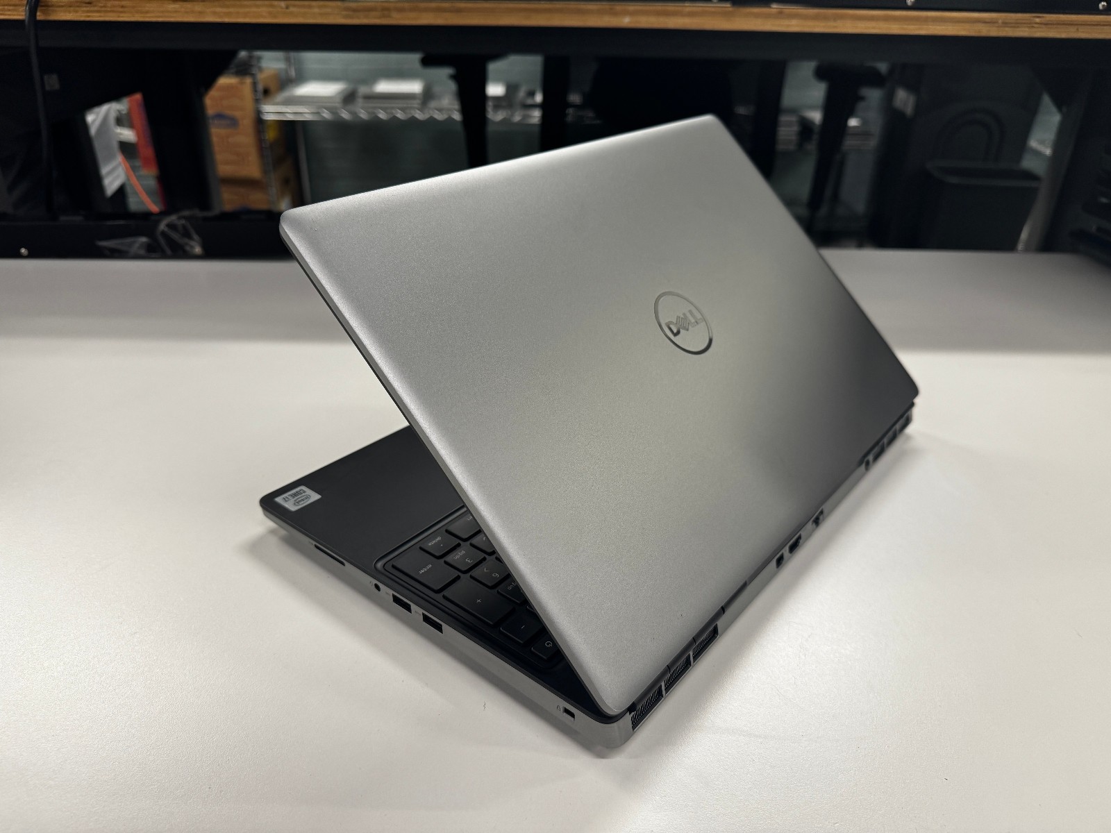 Great(A) Condition Dell Precision 7550 512GBSSD 32GBRAM i7-10850H T1000 NO OS!