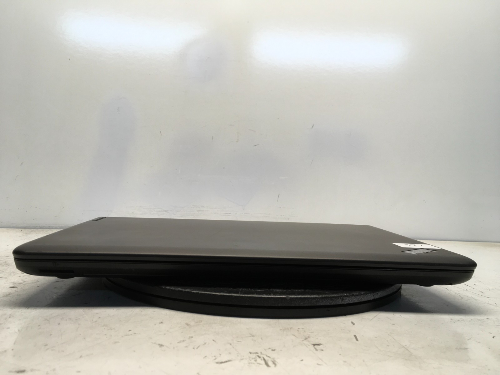 Lenovo ThinkPad E560 Intel i5-6200U 2.3GHz 4 GB NO HDD