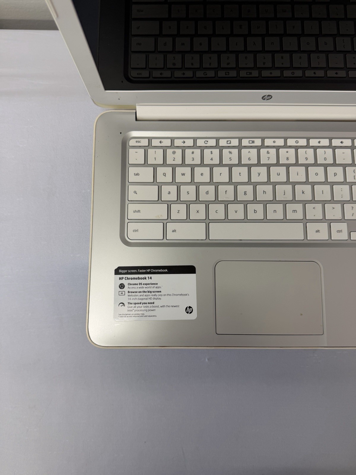 HP Chromebook 14-q010dx Laptop – Intel Celeron 2955U – Read Desc