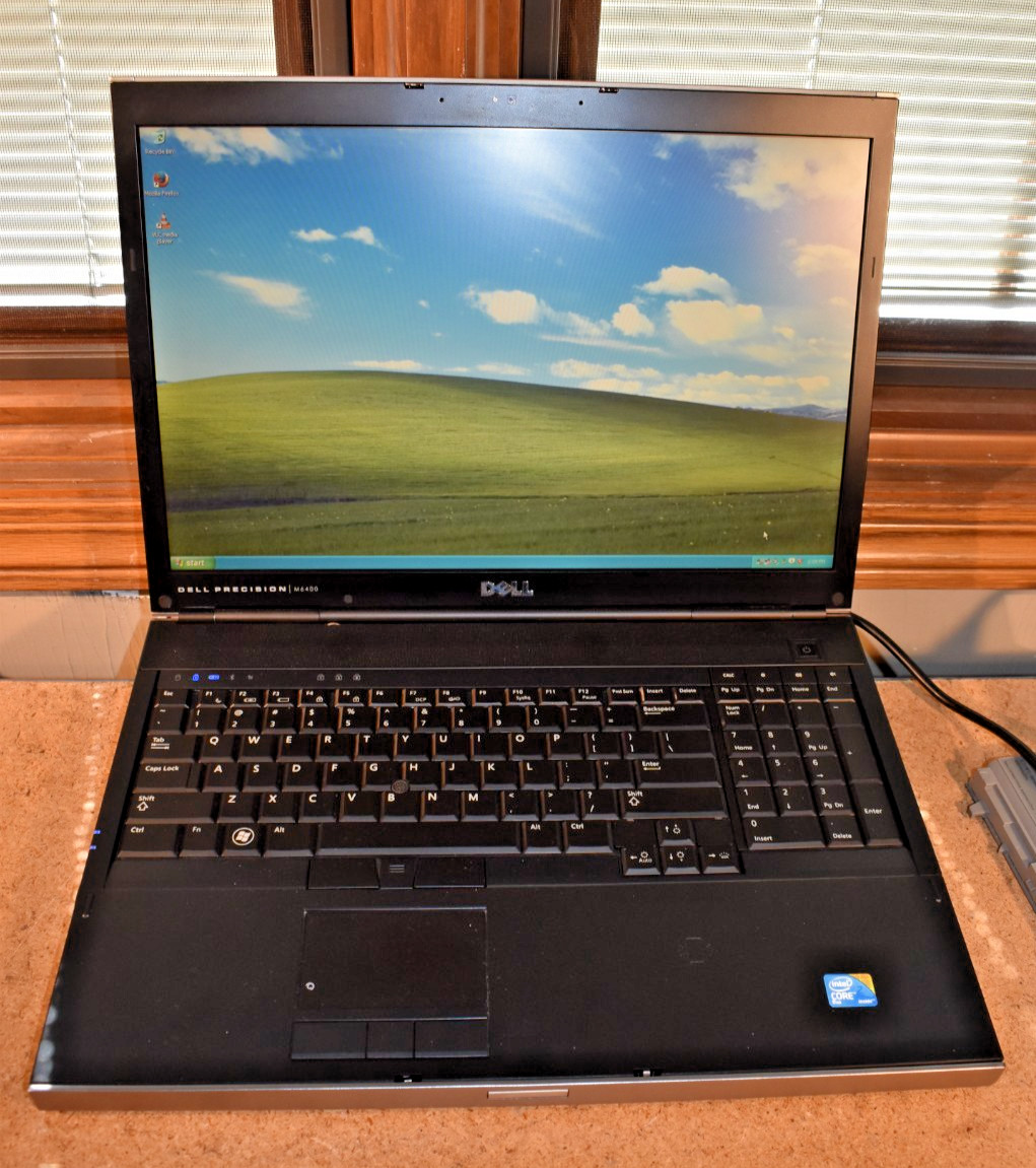 Dell Precision M6400 17″ Windows XP Pro 32-bit T9900 3.06GHz SSD AMD FirePro