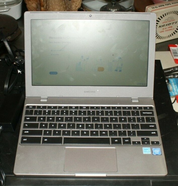 SAMSUNG XE310XBA CHROMEBOOK 1.10GHZ/4GB/32GB 11.6″ FREE SHIPPING