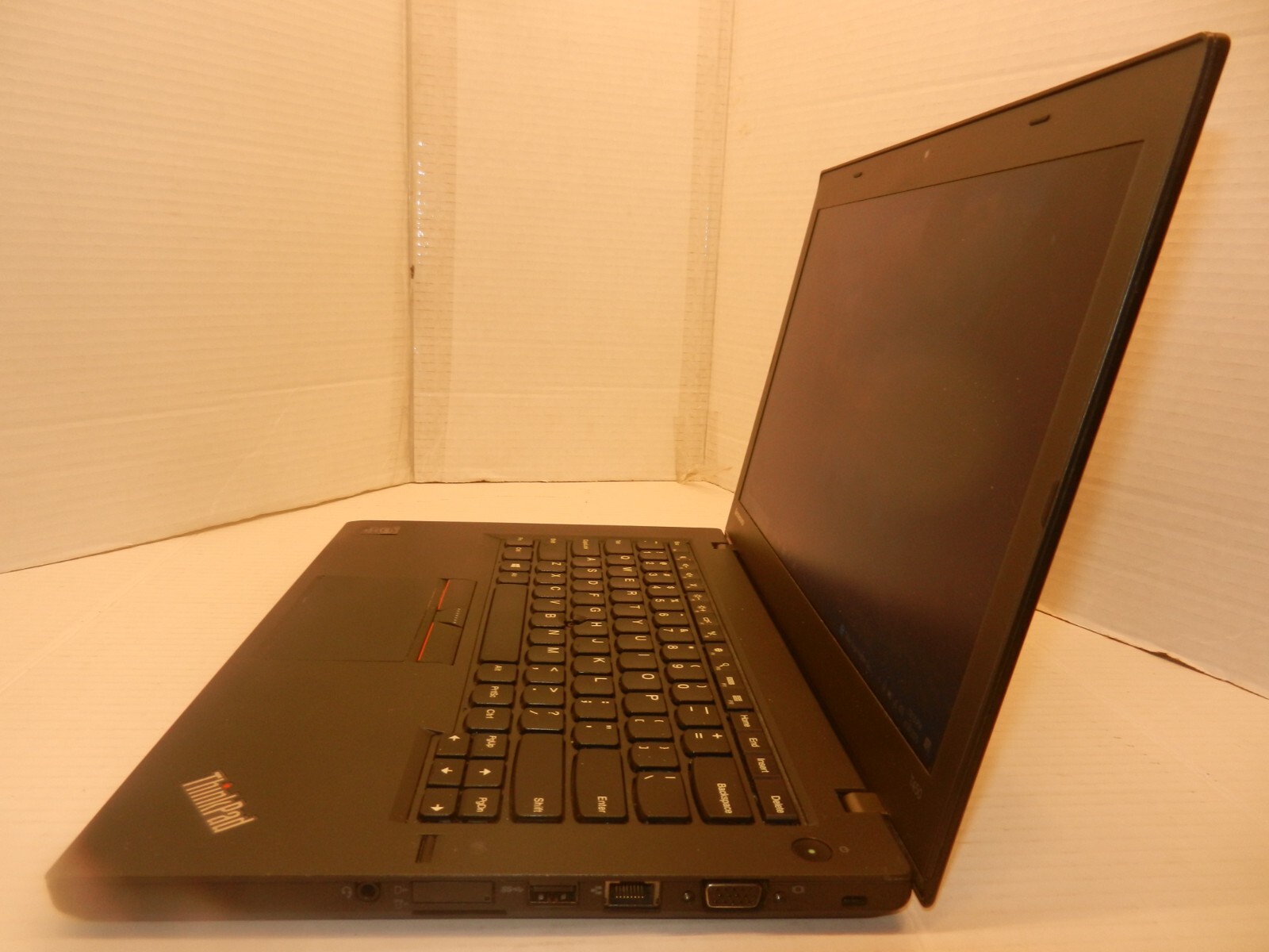 LENOVO THINKPAD T450 CORE i5-4300U@1.9GHz 8GBRAM 512GB SSD WINDOWS 10