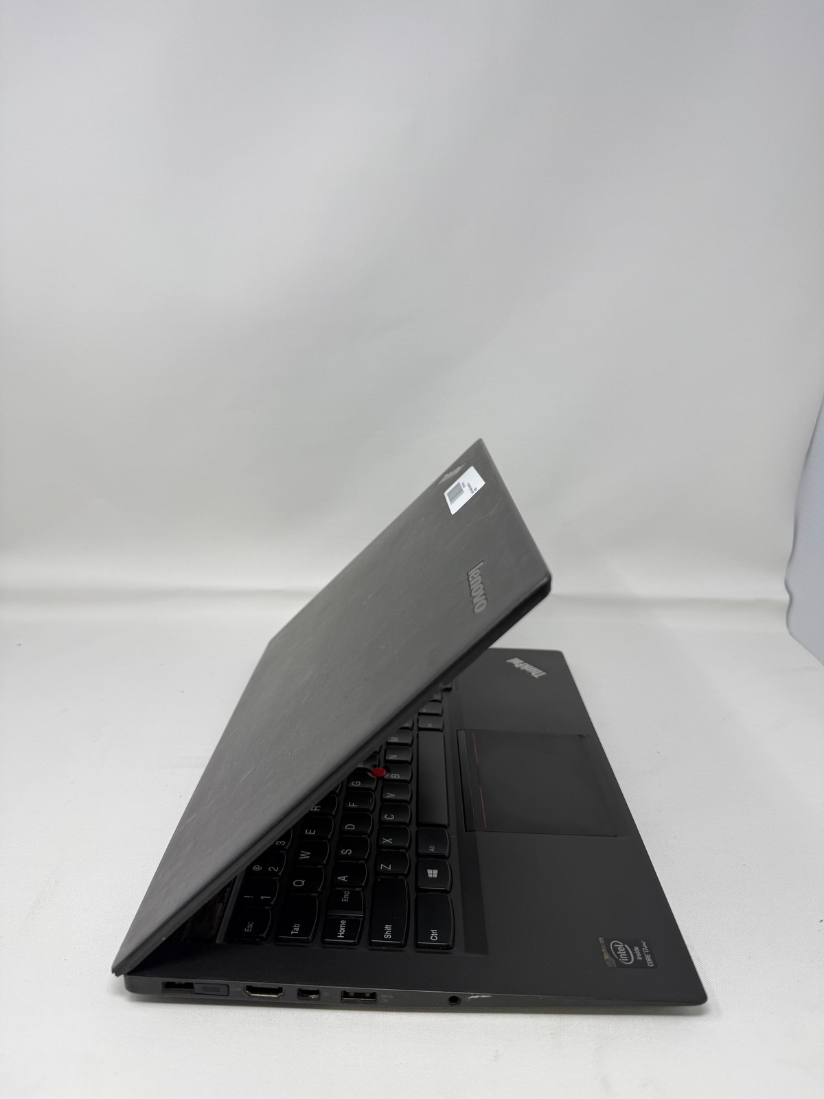 LENOVO ThinkPad X1 Carbon (5th Gen) i7-4600U 8GB No HD Intel Integrated Graphics
