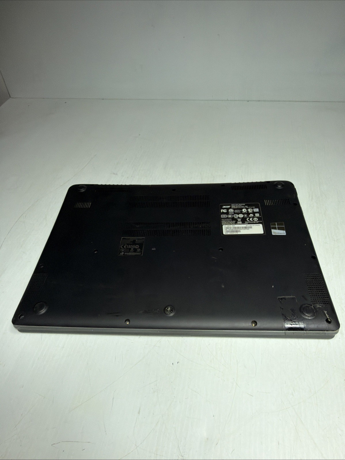 Acer Aspire V7-482PG 14″ Laptop i5-4200U 4gb Ram No Drives Boots Bios Hinge