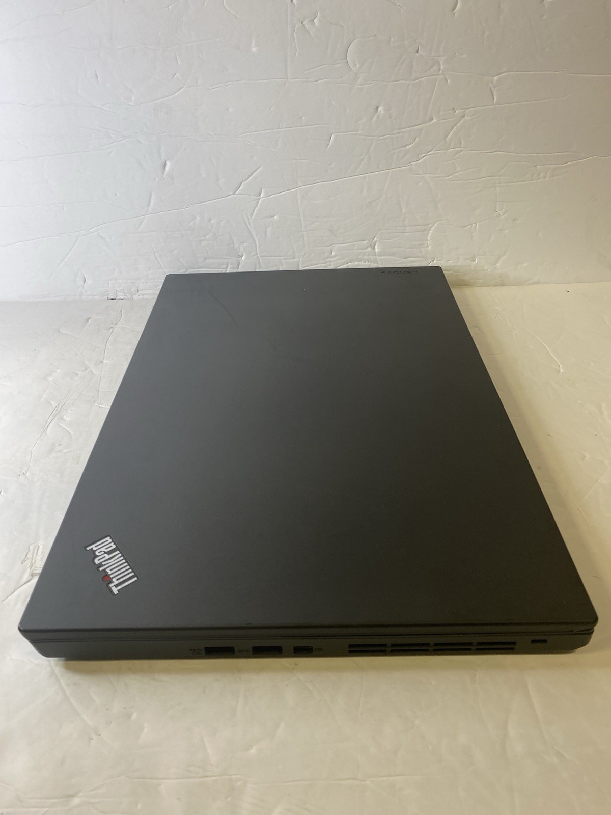 Lenovo ThinkPad T560 Intel i5-6200U @2.40GHz 8GB RAM 256GB 15.6″