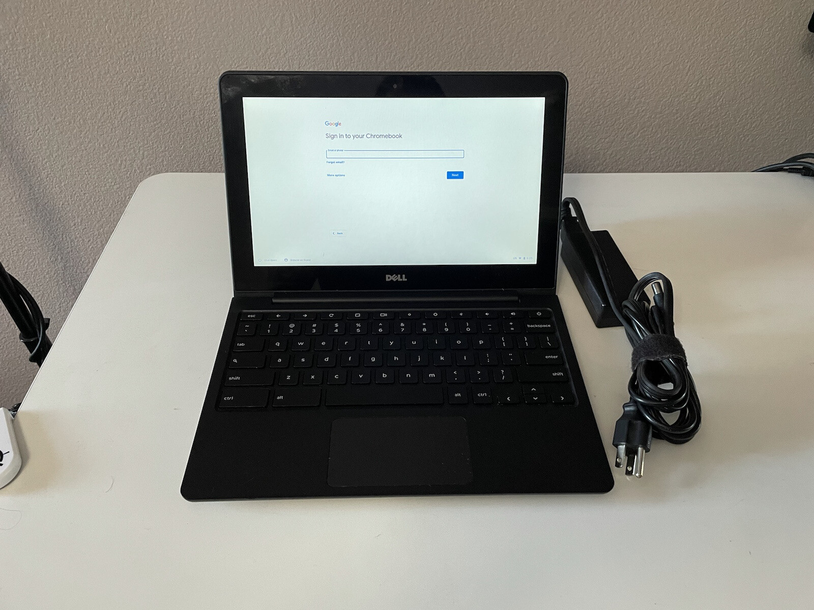 Dell CB1C13 11.6″ 4GB RAM 16GB SSD Chromebook – Black