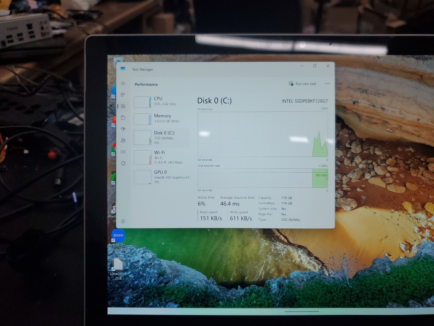 Microsoft Surface Pro (M3-7Y30, 4gb RAM 128gb SSD, W11Pro) 111225-5