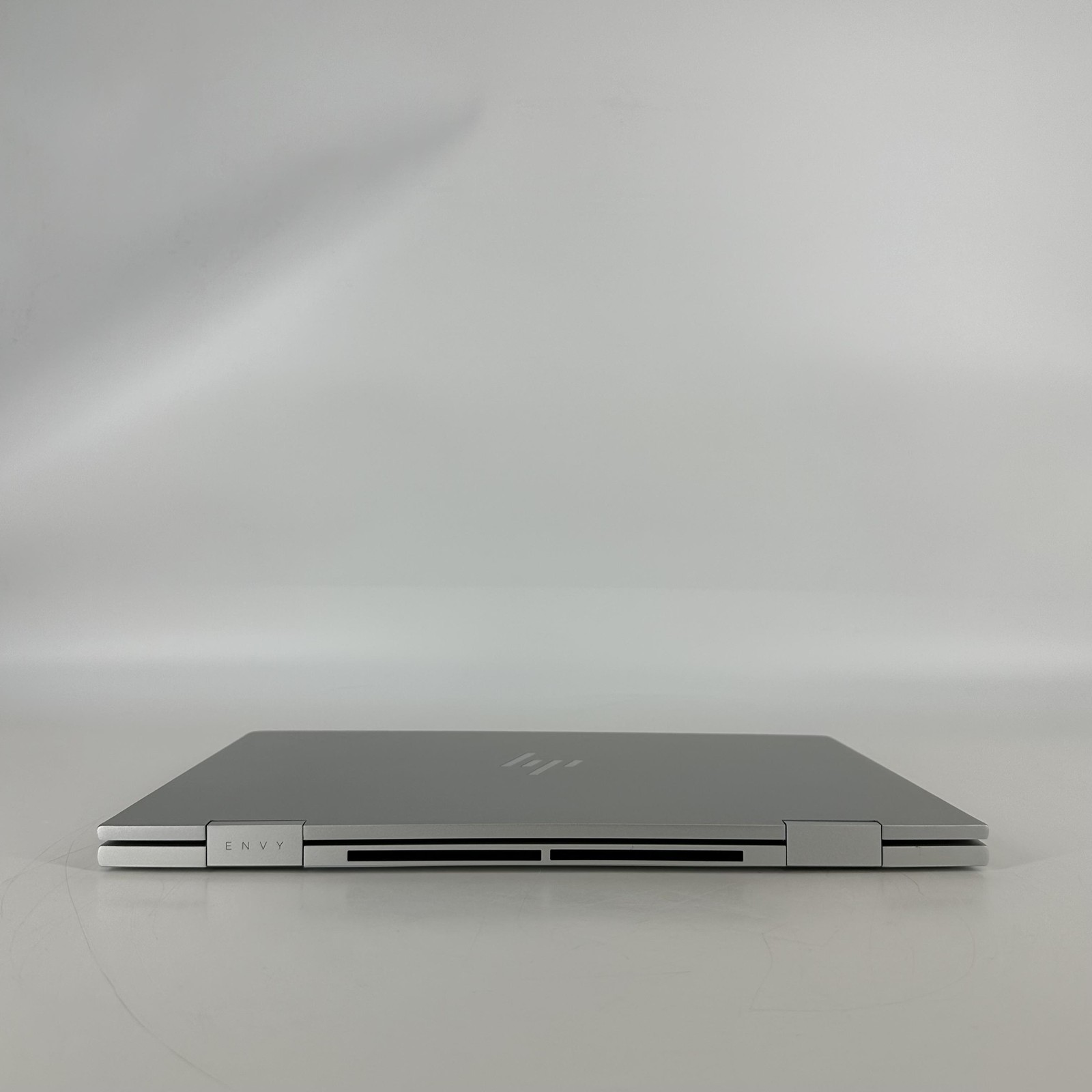 HP Envy x360 15.6 FHD TOUCH 2.1 GHz i7-1260P 16GB 512GB SSD Good FRAME GAP