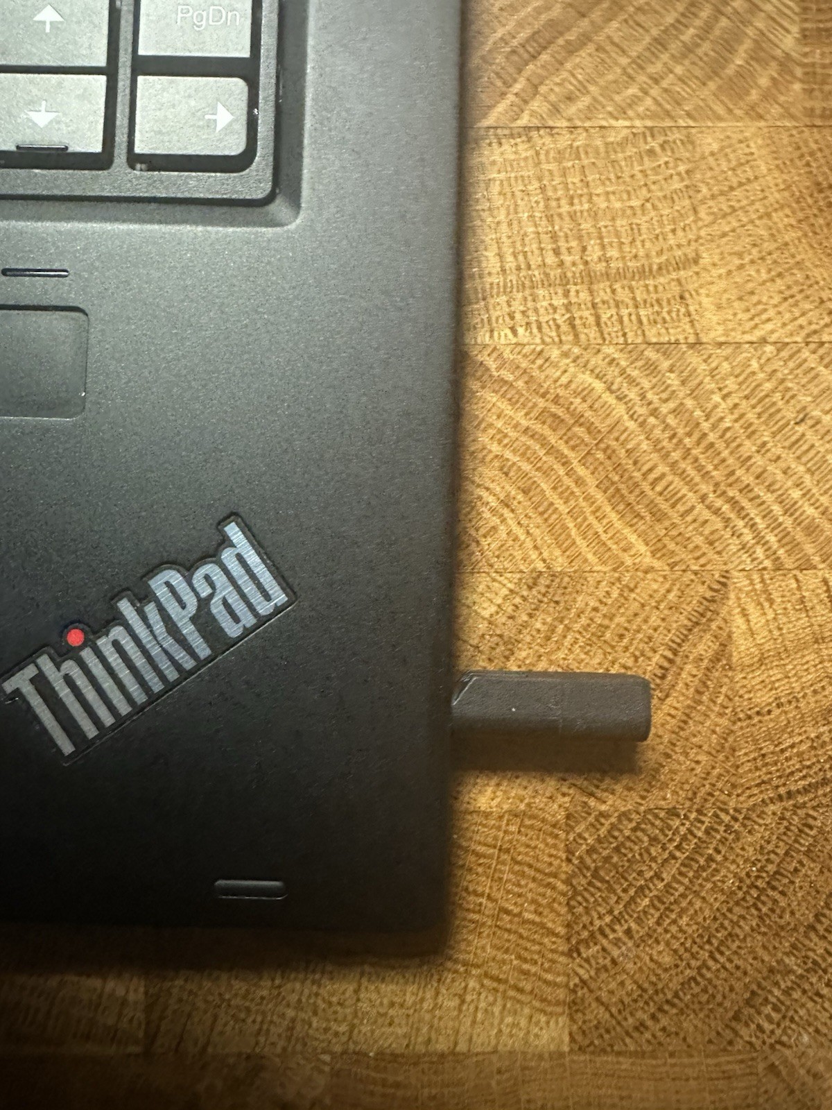Lenovo ThinkPad X1 Yoga 1st Gen 14″ Laptop i5-6300U 2.40GHz CPU 8GB RAM Win 10