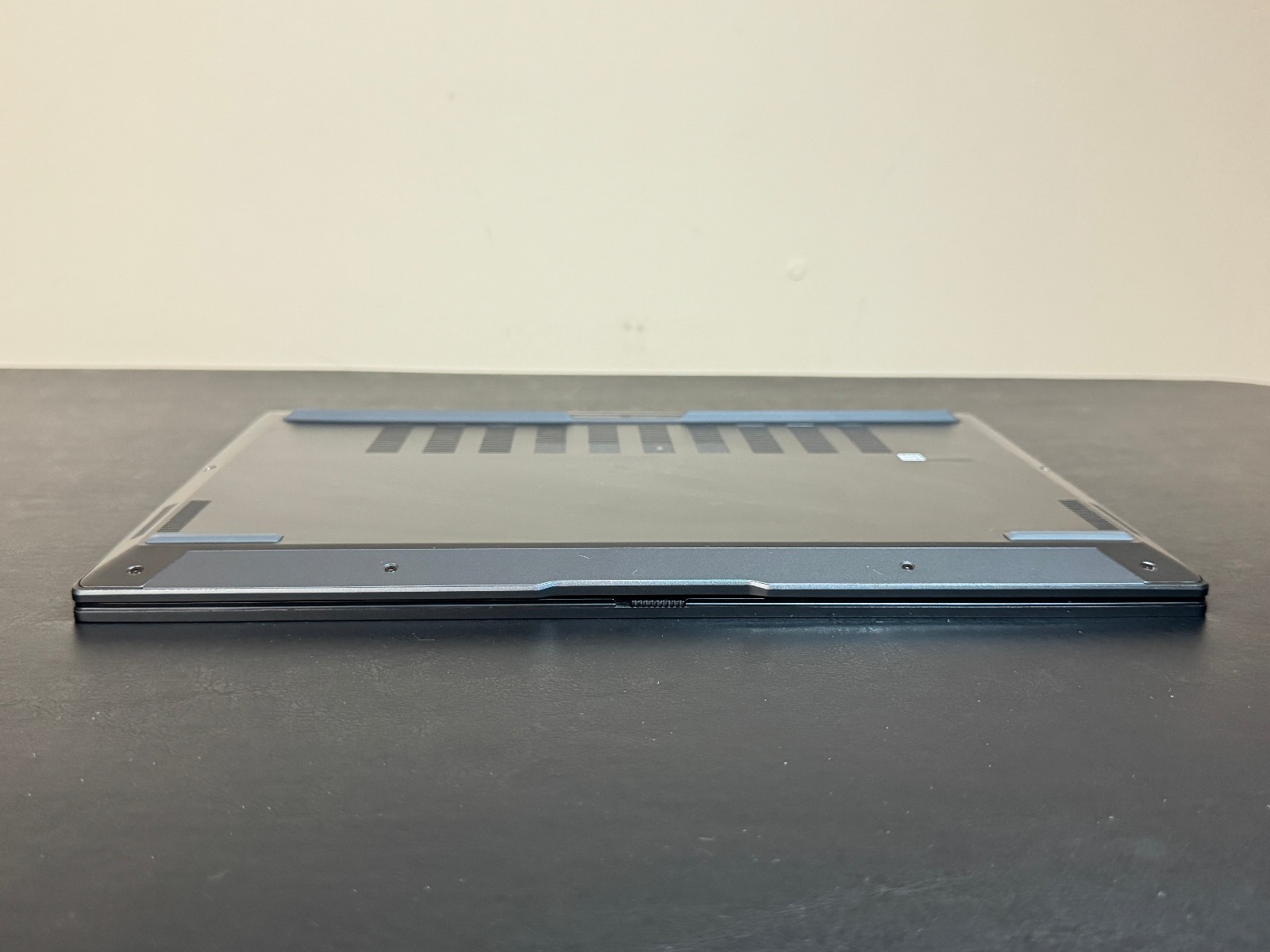 ASUS Zenbook 14 OLED Touchscreen Laptop – Intel Core Ultra 9 285H 32GB 1TB