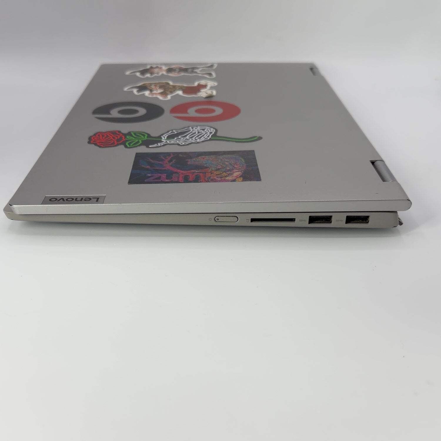Broken Lenovo IdeaPad 5 14ARE05 14″ Ryzen 3 4300U 2.7GHz 8GB RAM 256GB SSD Read